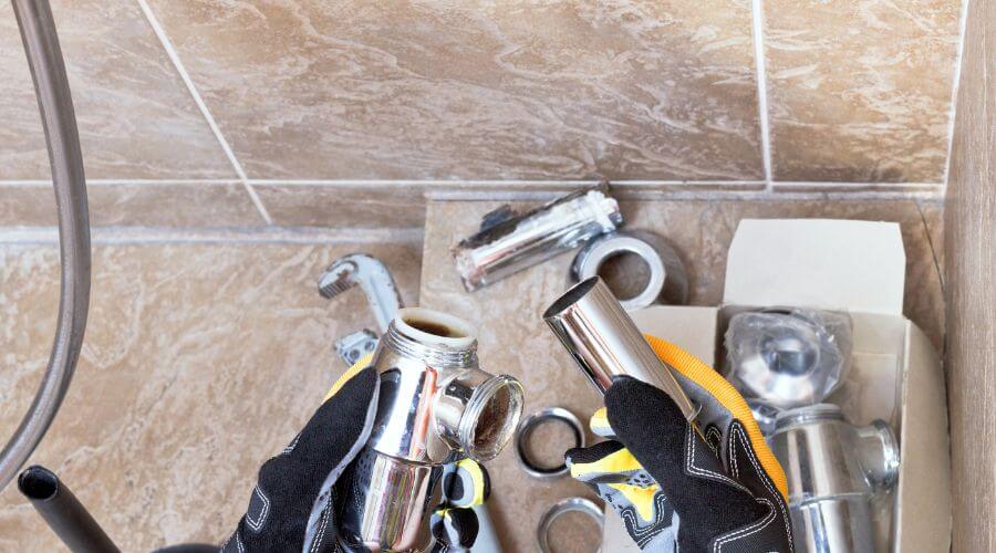 Professional gutter cleaning in Sweet Briar, VA